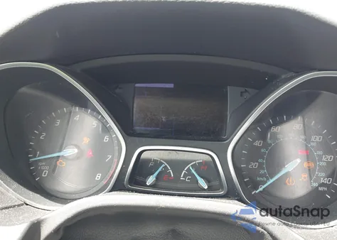 2013 Ford Focus S z USA, uszkodzony, nr VIN 1FADP3E21DL260023